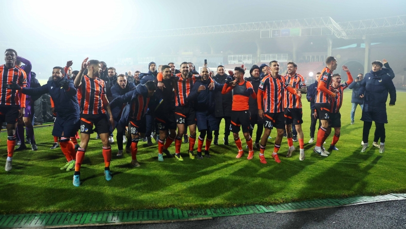 ΑΠΟΕΛ: Οικονομικός «δυναμίτης» και εκτόξευση