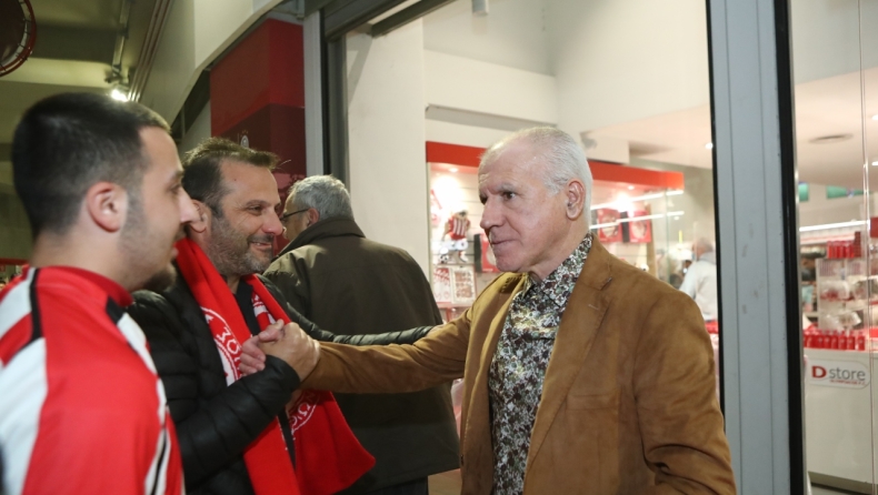 Ολυμπιακός: Ερυθρόλευκο pregame στο ντέρμπι με τον Αναστόπουλο στο Red Store