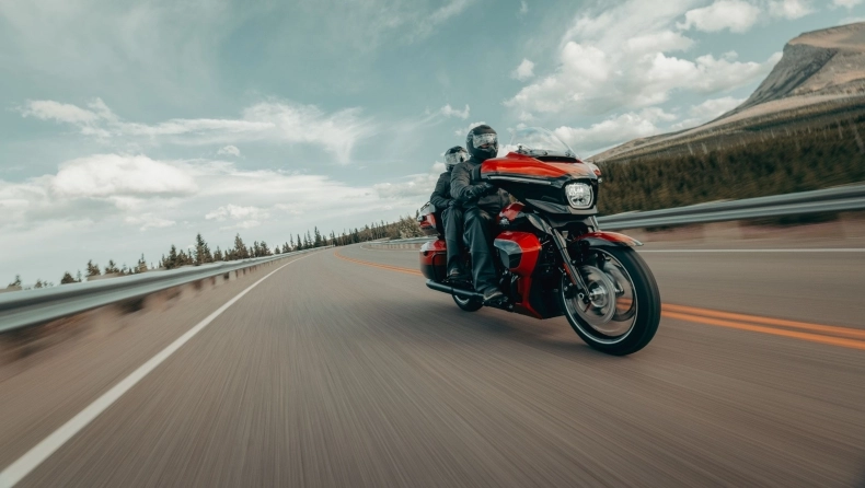 [Εικόνα: my25-flhxu-riding-0574-abjc.webp?itok=IMFQ52LS]