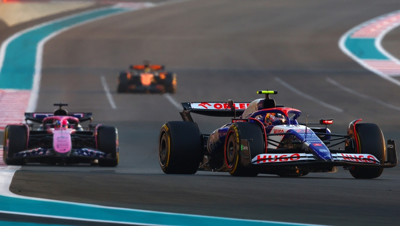 F1 - Ο οδηγός που κερδίζει τους teammate του αλλά βρίσκεται στην πόρτα της εξόδου