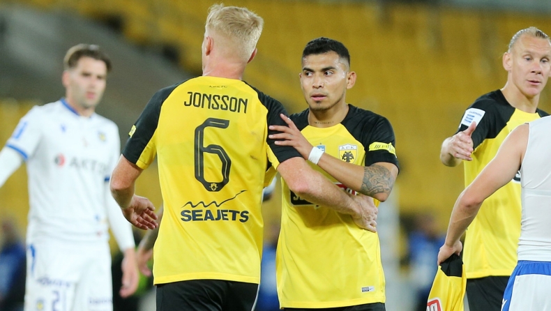 ΑΕΚ: Συμπλήρωσαν κάρτες Πινέδα, Γιόνσον και Λαμέλα 