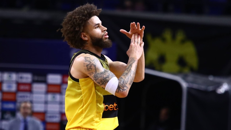 Χέιλ στο Gazzetta: «Πρώτη φορά σε τόσο μεγάλη ομάδα σαν την ΑΕΚ, η μητέρα μου χαμογελάει»