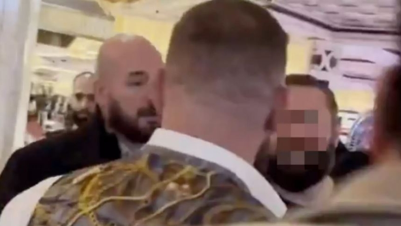 Ξέφυγε ο ΜακΓκρέγκορ: Η στιγμή που φτύνει στο πρόσωπο οπαδό του Νουρμαγκομέντοφ (vid)