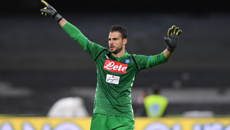 Ορέστης Καρνέζης: Εξετάζεται για διευθυντής της Ρίο Άβε, σύμφωνα με τη Record