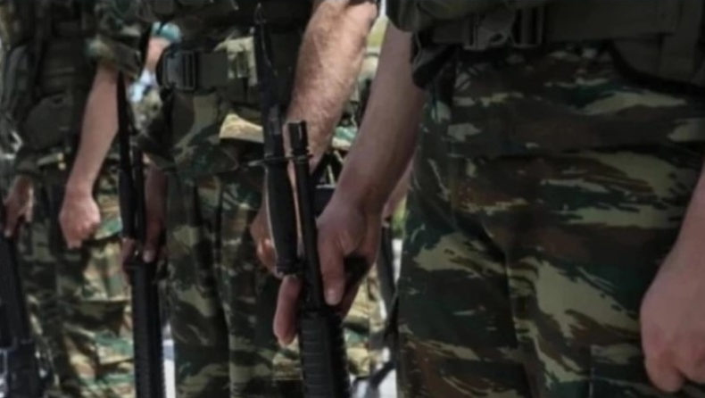 O Δένδιας παρουσίασε τη νέα στολή του φαντάρου στον Ελληνικό Στρατό: Τι θα φοράει ο «Σύγχρονος Μαχητής» (vid)