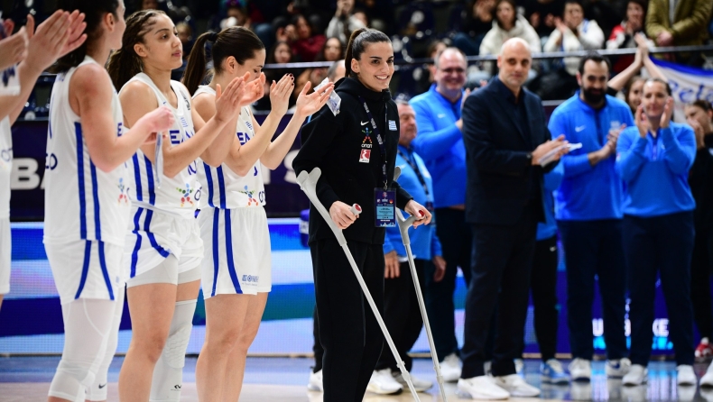 Εθνική Γυναικών: Αποθέωση για την άτυχη Σταμολάμπρου πριν το ματς με τη Γερμανία (vid)