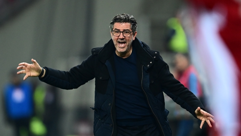 Βιτόρια: «Θα μπορούσε να έχει πάρει κόκκινη ο αριστερός μπακ του αντιπάλου, ο Ολυμπιακός ήταν πιο αποτελεσματικός»