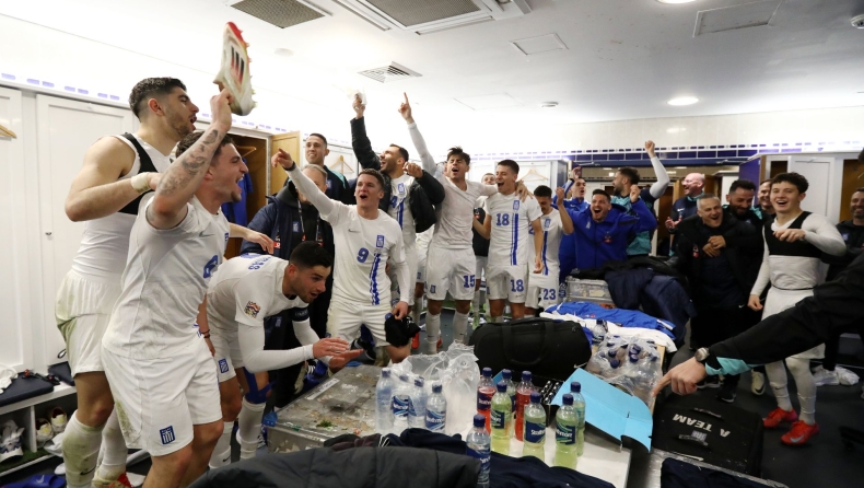  Εθνική Ελλάδος: Το «πάρτι» στα αποδυτήρια του Χάμπτεν Παρκ (vid) 