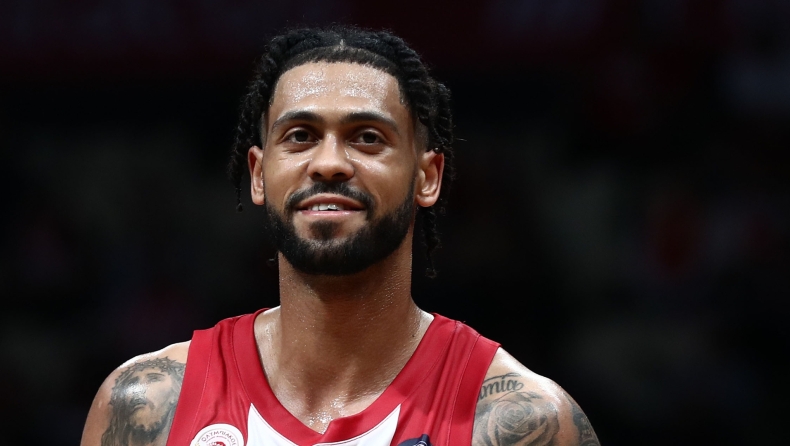 Ολυμπιακός - Κολοσσός: «Καυτός» Τάιλερ Ντόρσεϊ με season high και αποθέωση από τον κόσμο στο ΣΕΦ (vid)