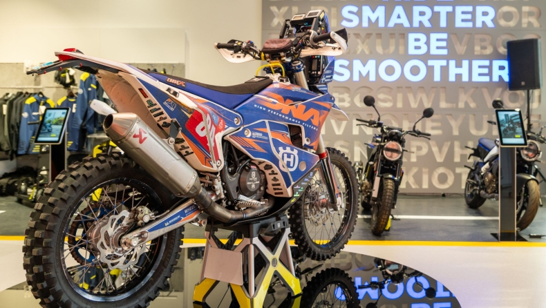 Dakar Night: μια βραδιά γεμάτη έρημο, rally και αλήθεια