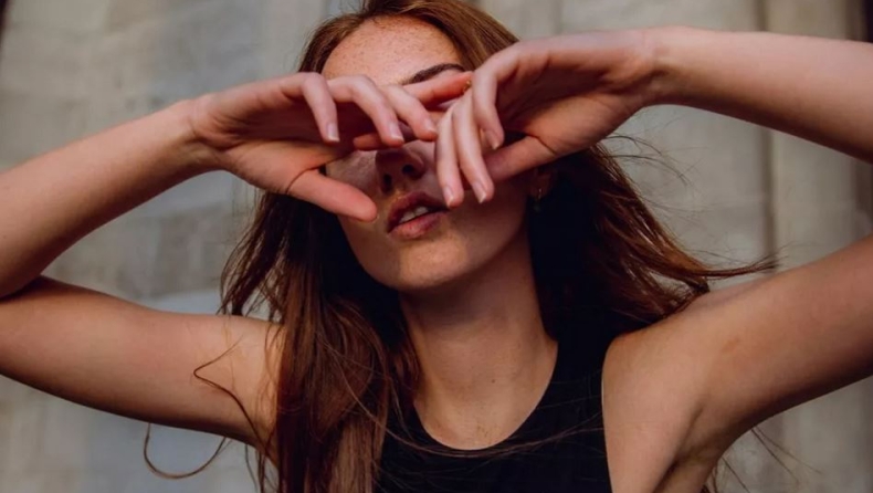 Πώς ο θυρεοειδής μπορεί να επηρεάσει τη διάθεσή σου