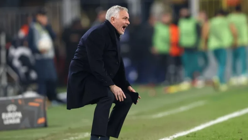 Τουρκία - Ιμάμογλου: Με... Μουρίνιο οι τεράστιες διαδηλώσεις!