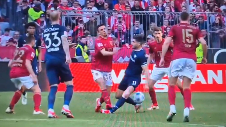 Μπάγερν - Μπόχουμ: Σκληρό τάκλιν του Παλίνια στον Μασούρα, αποβλήθηκε ο Πορτογάλος (vid)