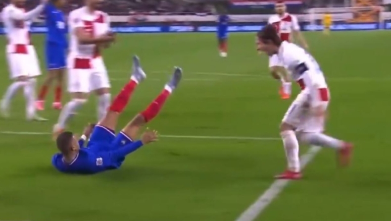 Ο Μπαπέ κατάφερε να εκνευρίσει μέχρι και τον συμπαίκτη του Μόντριτς (vid)