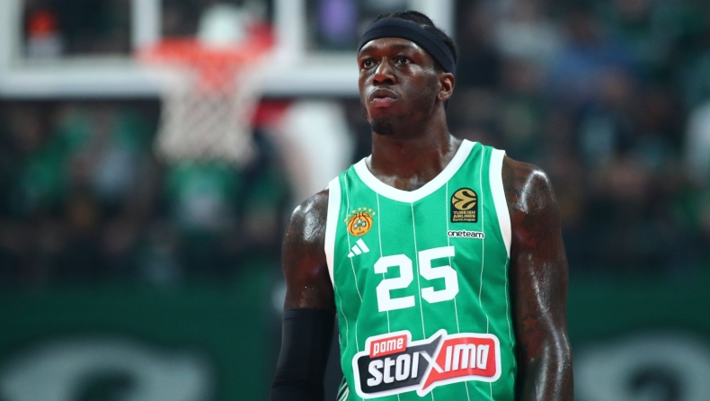 Ναν: «Έπρεπε να έχω πάρει μερικές ακόμη φορές το βραβείο του MVP, σπουδαίος παίκτης και άνθρωπος ο Βεζένκοβ» (vid)