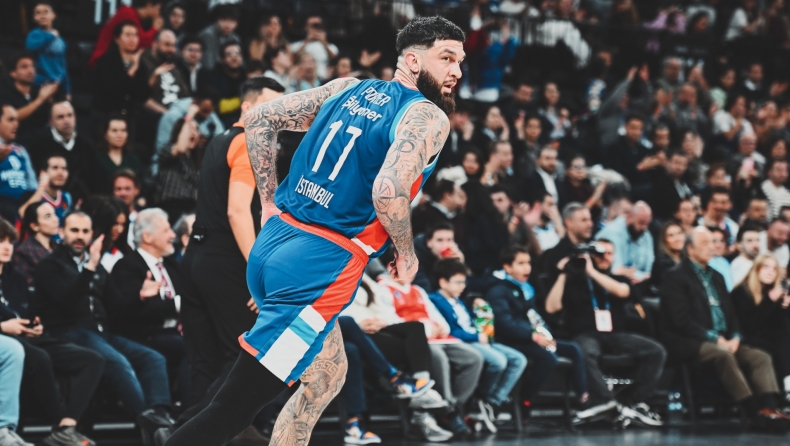 Αναντολού Εφές - Βίρτους Μπολόνια 89-68: Κυριάρχησε ο Πουαριέ και την κρατά ζωντανή