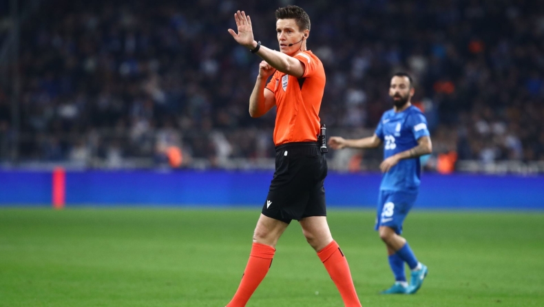 Αρης-ΑΕΚ: Ο Γερμανός ελίτ διαιτητής, Ζίμπερτ, σφυρίζει στη Θεσσαλονίκη 