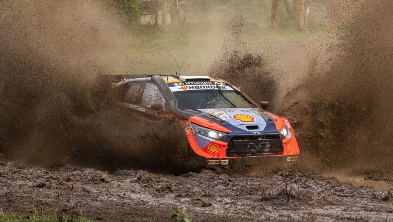 WRC, Ράλλυ Κένυας: Ελαφρύ προβάδισμα για τον Τάνακ στην «λασπομαχία» της Πέμπτης (vid)