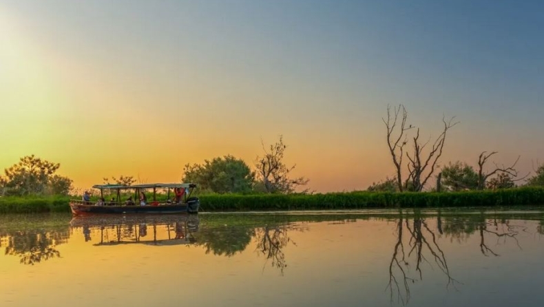 4 λίμνες της Ελλάδας για αποδράσεις την άνοιξη
