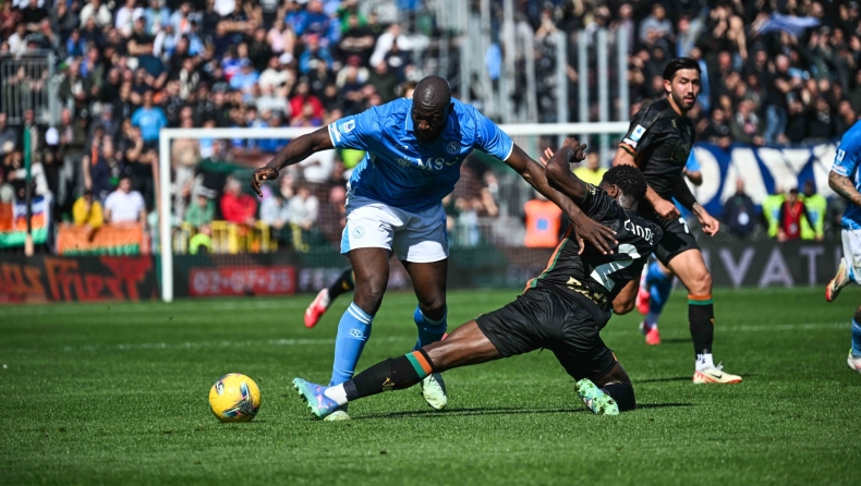 Βενέτσια - Νάπολι 0-0: Οι Παρτενοπέι γκέλαραν, αλλά «έπιασαν» την Ίντερ στην κορυφή 