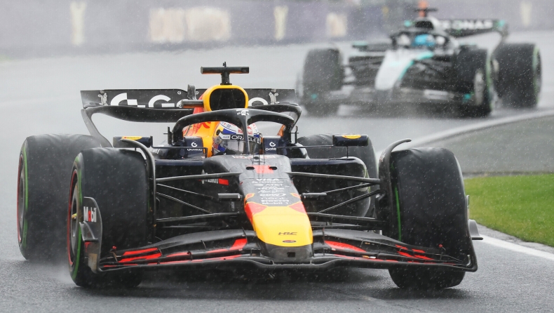 F1 - Φερστάπεν: «Δεν θα άλλαζε κάτι αν κάναμε pit stop ένα γύρο νωρίτερα»