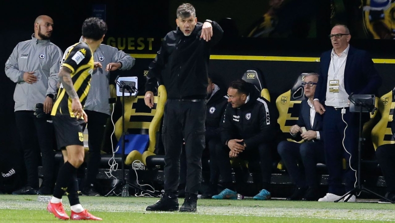 Ένταση με Πάμπλο Γκαρσία στη συνέντευξη Τύπου μετά το Άρης - Ατρόμητος: «Αν είναι άντρες να βρίσουν εμένα όχι τη μητέρα μου» είπε ο Ουρουγουανός