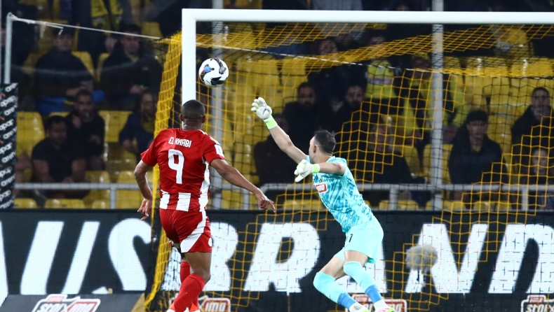  ΑΕΚ-Ολυμπιακός: Ο Γκατσίνοβιτς «άγγιξε» το 1-1, ο Ελ Καμπί το 0-2 (vid) 