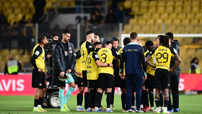 ΑΕΚ: Αποχώρησαν με αποδοκιμασίες οι παίκτες (vid)