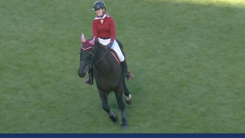 ΑΕΛ: Το άλογο που έκλεψε την παράσταση στην φιέστα της «AEL FC Arena» (vid)