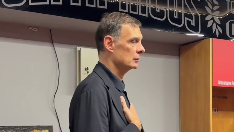 Μπαρτζώκας στα αποδυτήρια: «Το αξίζετε που είστε πρώτοι, τώρα έχουμε το καλύτερο κομμάτι της σεζόν»