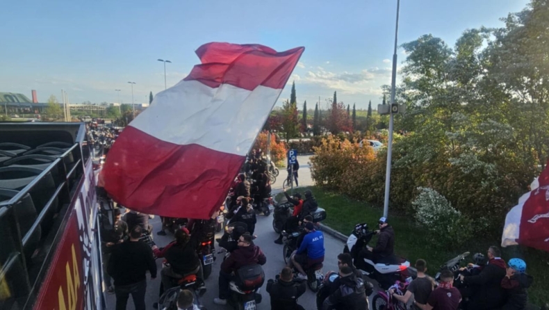 ΑΕΛ: Βυσσινί θάλασσα από μηχανάκια στην πορεία προς το κέντρο της Λάρισας (vids)