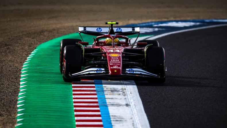 F1 - Χάμιλτον: «Όταν ξεκινάς στον αγώνα τόσο πίσω, ελπίζεις να βρέξει»