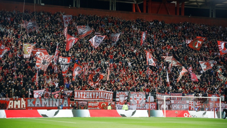 Ολυμπιακός: Ετσι πανηγύρισε ο κόσμος το γκολ τίτλου του Ελ Καμπί κόντρα στην ΑΕΚ (vid)