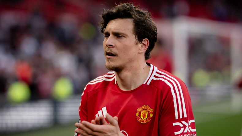 Μάντσεστερ Γιουνάιτεντ - Λιόν: Ο Λίντελοφ έφυγε άρον-άρον μετά από σοβαρό ατύχημα του γιου του