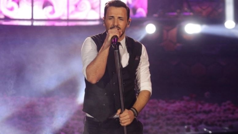 Ο Νίκος Βέρτης σε συναυλία «έκπληξη» για πρώτη φορά: Οι εξωφρενικές τιμές των εισιτήριων (vid) 