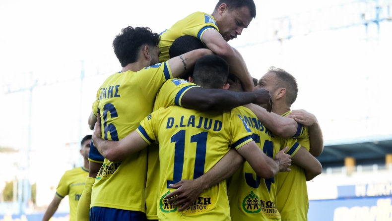 Παναιτωλικός - Λαμία 1-0: Τη βύθισε περισσότερο με Λιάβα και ανίκητο Τσάβες (Vids)