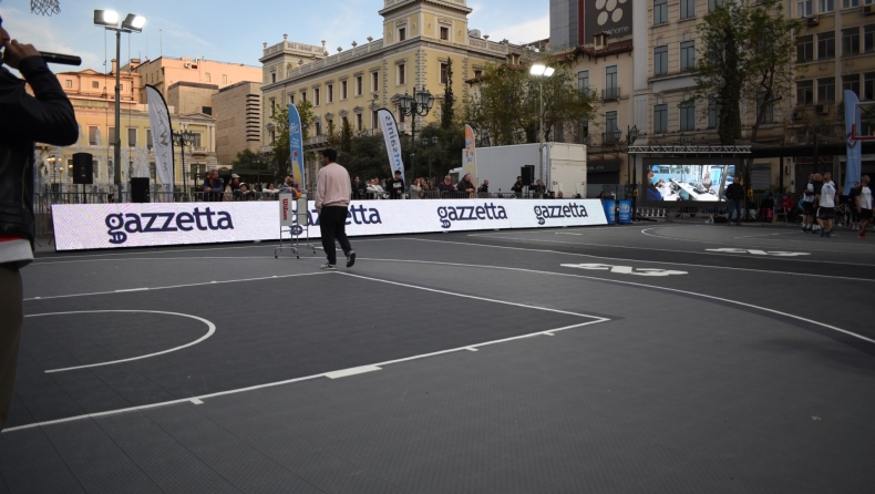 Δήμος Αθηναίων & LOUX GNC 3on3: Η πλατεία Κοτζιά μετατράπηκε σε ένα απέραντο γήπεδο μπάσκετ