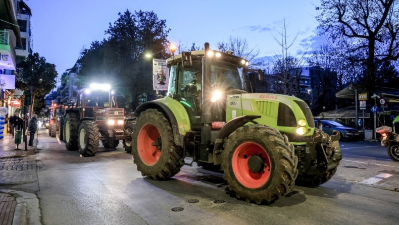 ΑΕΛ: Εφυγαν τα τρακτέρ, χωρίς πρόβλημα η μεγάλη φιέστα (vid)