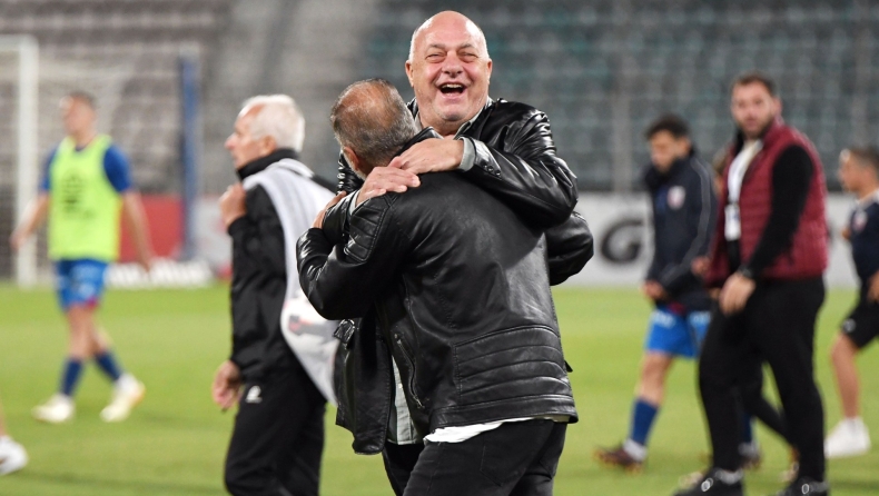   Μπέος: «Δεν σας αξίζει ομάδα στην πρώτη κατηγορία… Ποιον θέλετε; Τον Γιαμάλ;» (vid) 