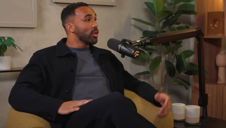 Συγκλονίζει άσος της Νιούκαστλ: «Έκλαιγα μέχρι να κοιμηθώ, σκεφτόμουν την αυτοκτονία»