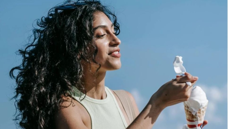 9 τρόποι για να τρως λιγότερη ζάχαρη χωρίς να τη στερηθείς