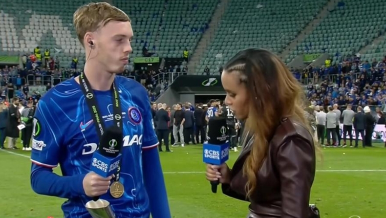 Κόουλ Πάλμερ: Επική ατάκα σε ερώτηση για το σημείο που τοποθέτησε το βραβείο του MVP (vid) 