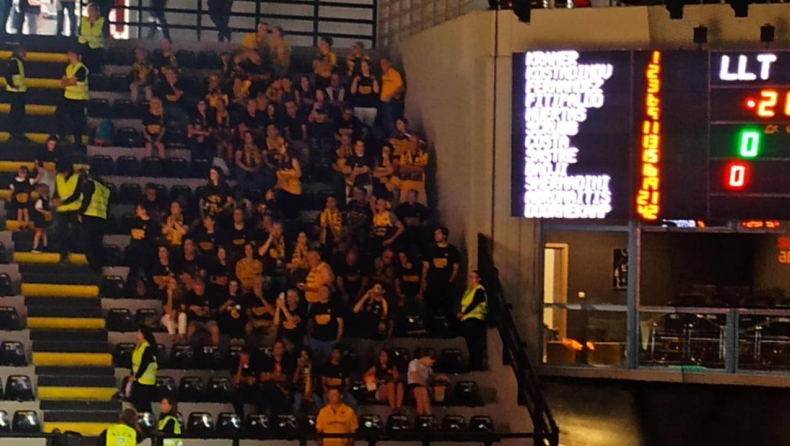 Τενερίφη - Γαλατασαράι: Λίγοι οι φίλαθλοι τους στη SUNEL Arena, στις γωνίες δίπλα στους φωτεινούς πίνακες