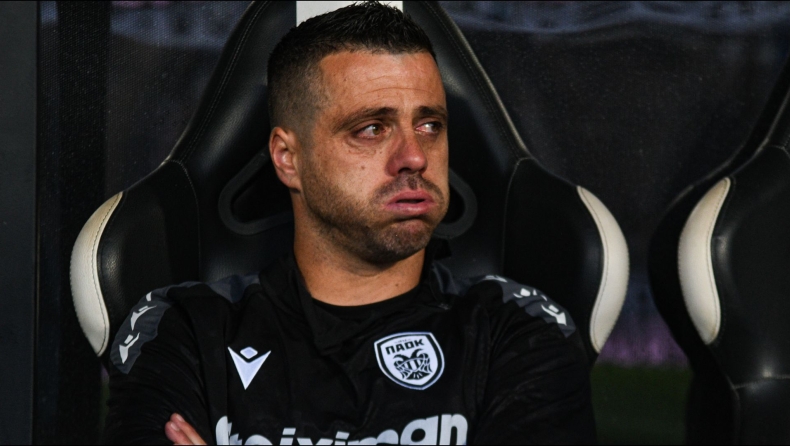 ΠΑΟΚ - ΑΕΚ: Στο «πόδι» η Τούμπα, ο Βιεϊρίνια μπήκε στο τελευταίο ματς της καριέρας του και αποθεώθηκε