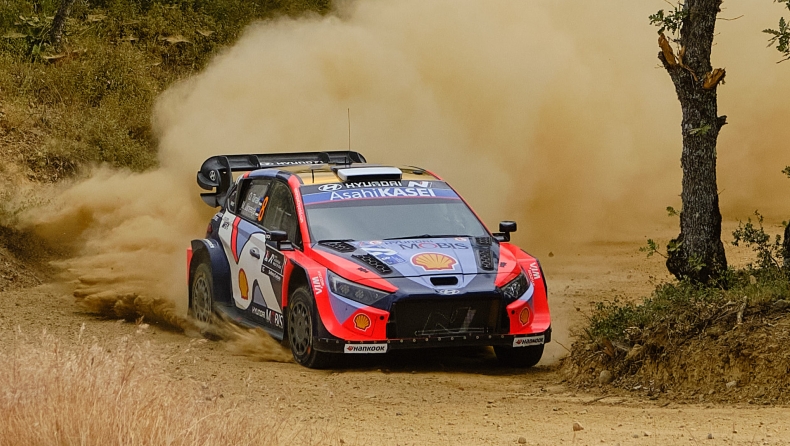 EKO Ράλλυ Ακρόπολις: Παρθενική νίκη στην Ελλάδα για τον Τάνακ (vid)