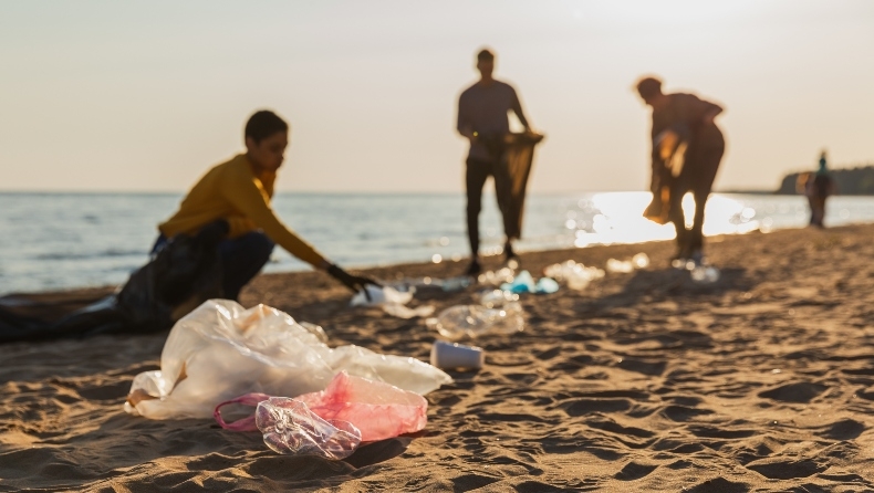 Plastic-Free Andros: Όταν ένα ολόκληρο νησί ενώθηκε για τη φύση