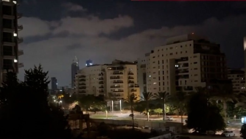 Μπορούν οι πύραυλοι του Ιράν να «τρυπήσουν» το Iron Dome;