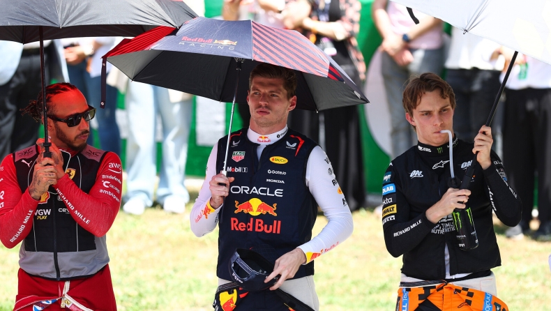 F1 - «Βρέχει» ποινές για τον Φερστάπεν, κινδυνεύει με αποκλεισμό από ένα Grand Prix