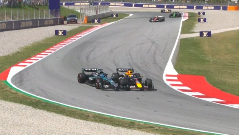 F1 - Ράσελ: «Δεν ξέρω τι σκεφτόταν ο Φερστάπεν, κόστισε στην ομάδα του πολλούς βαθμούς» (vid)