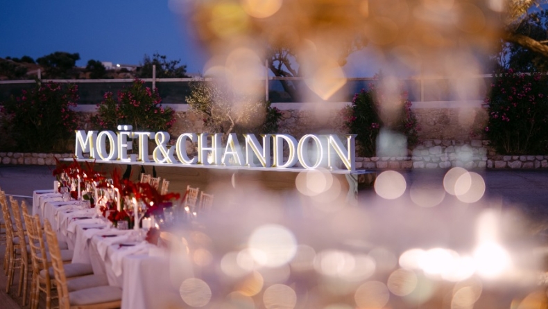 Σπέτσες: Μια λαμπερή καλοκαιρινή βραδιά, για μια μαγευτική Ρεγκάτα